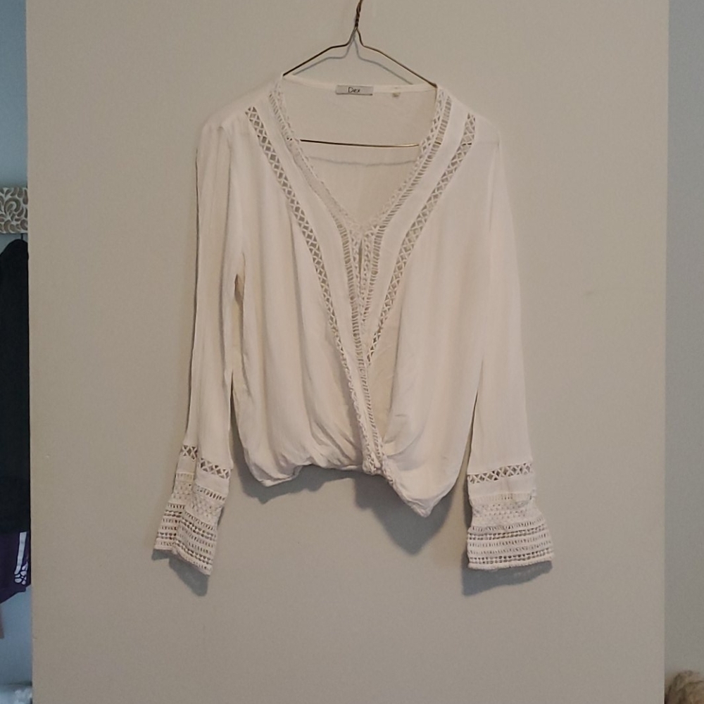 💫 2/$25 • White Blouse